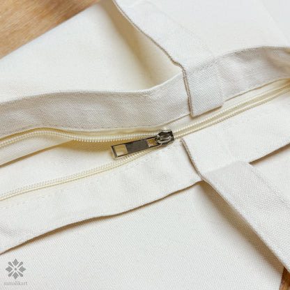 Tawakkul tote bag zip detail – Hikmah & Co